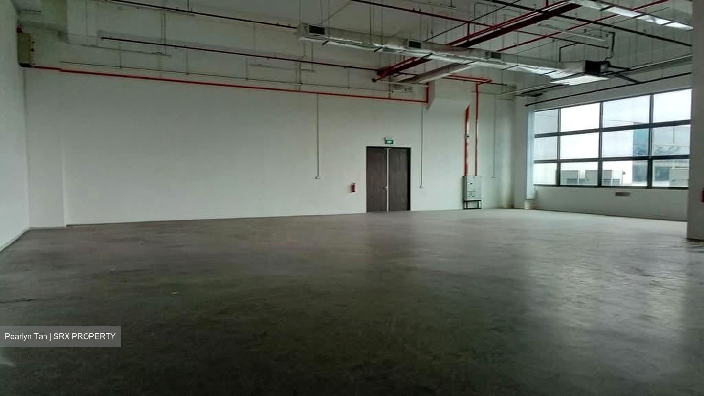 The Furniture Mall (D22), Factory #578542221
